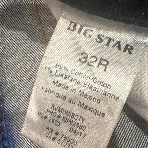 Big Star Dark Blue Straight Jeans like new without tags - Picture 3 of 6